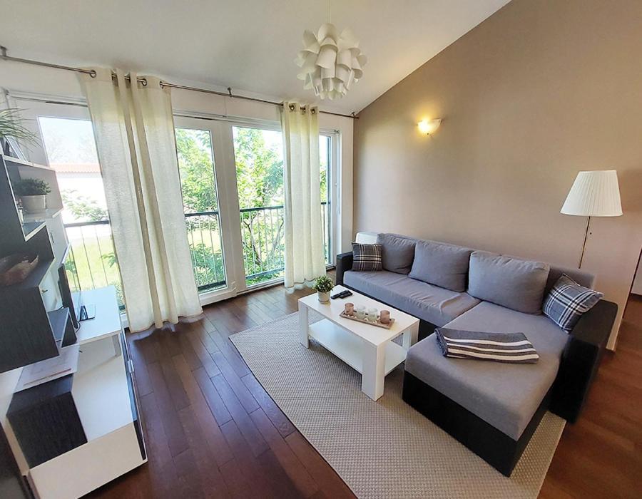 Queen Beach Apartments Nin Exteriér fotografie